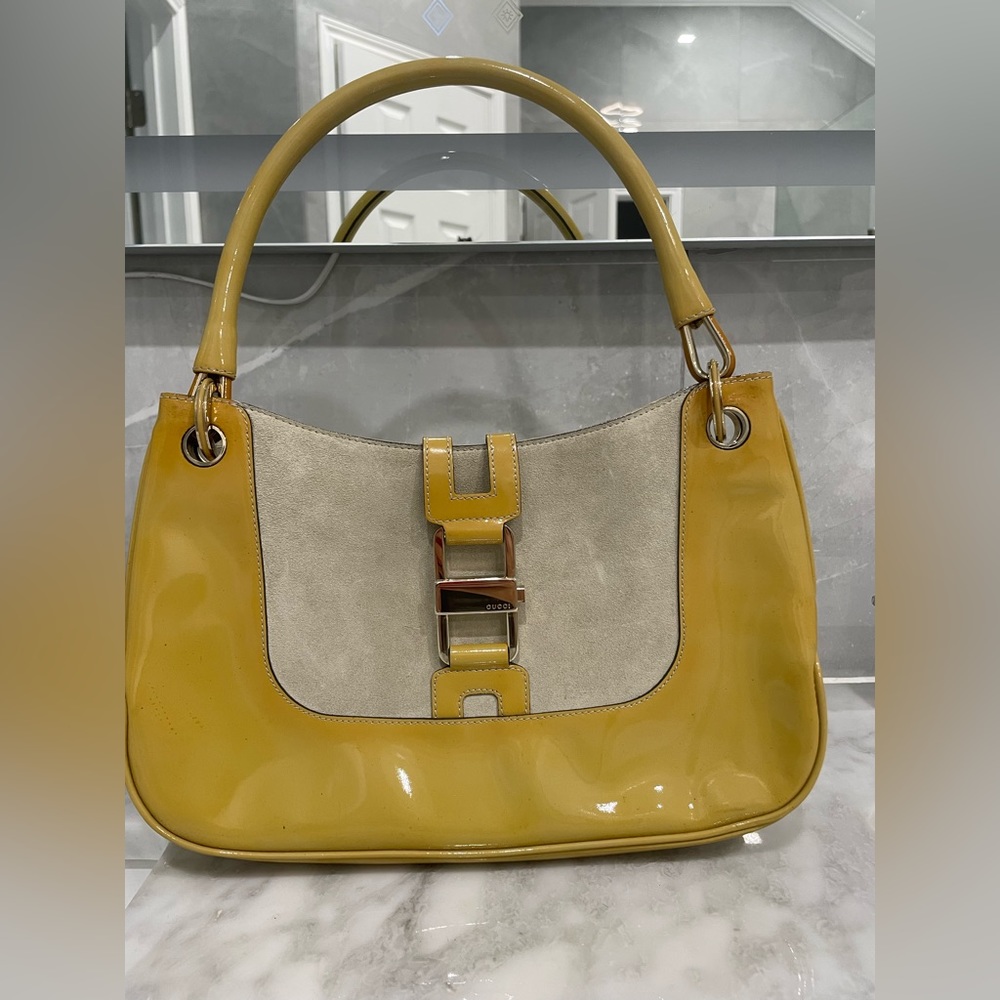 GUCCI YELLOW/MUSTARD BAG WITH STRAP WIDTH: 11.5 x HEIGHT: 7.5 x DEPTH: 1.75